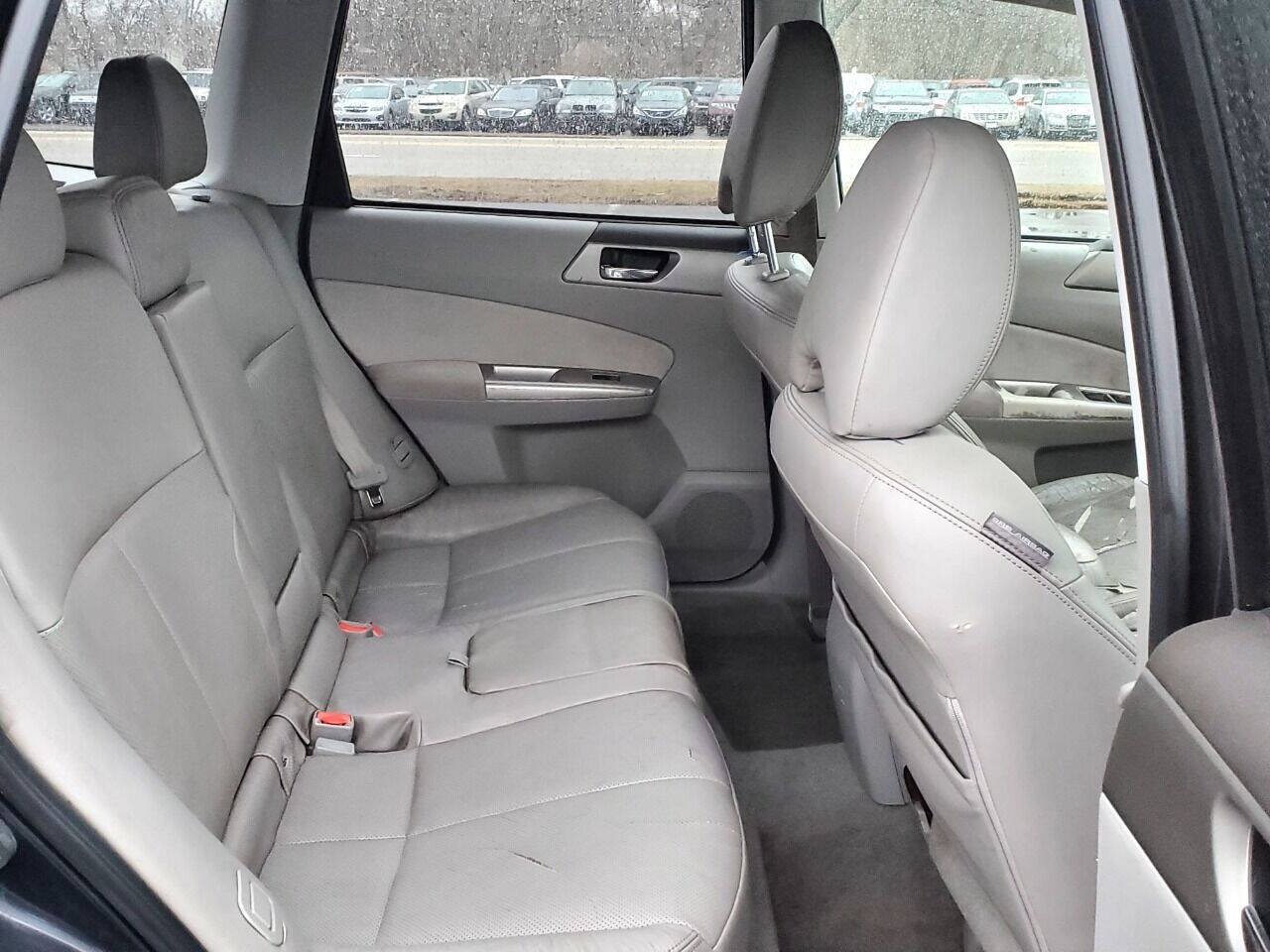 Used 2009 Subaru Forester 2.5X L.L. Bean AWD/4WD image 15