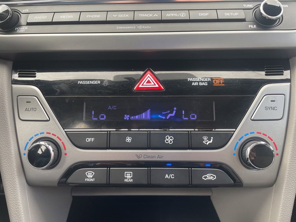 Used 2017 Hyundai Elantra SE w/ SE A/T Tech Package 03 FWD image 19