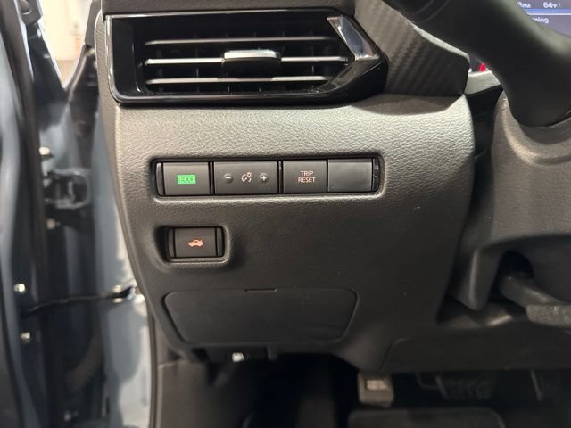 Certified 2024 Nissan Sentra SR FWD image 20