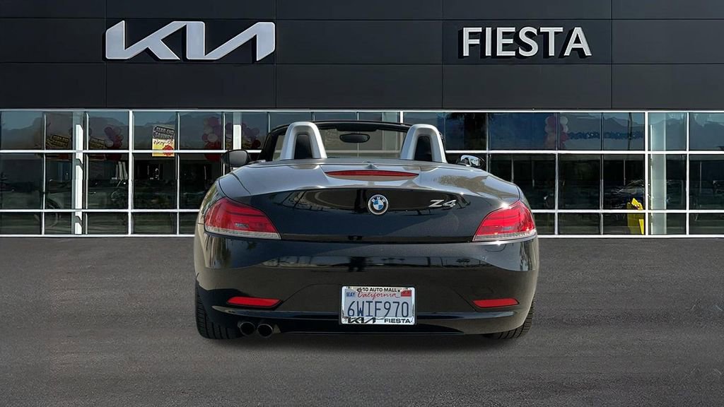 Used 2012 BMW Z4 sDrive28i image 9