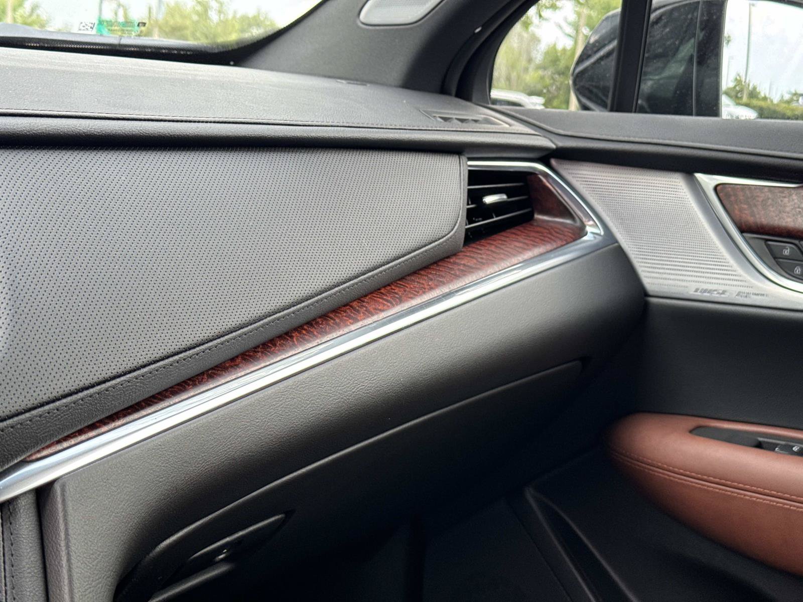 New 2026 Cadillac XT5 Premium Luxury FWD image 26