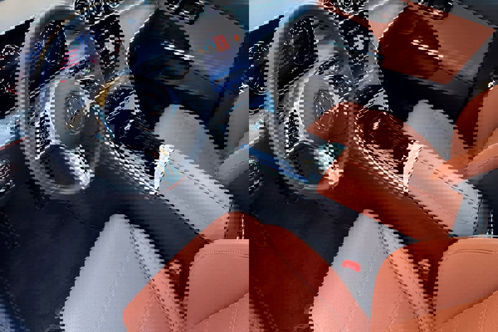 Certified 2025 Mercedes-Benz C 300 Sedan image 9