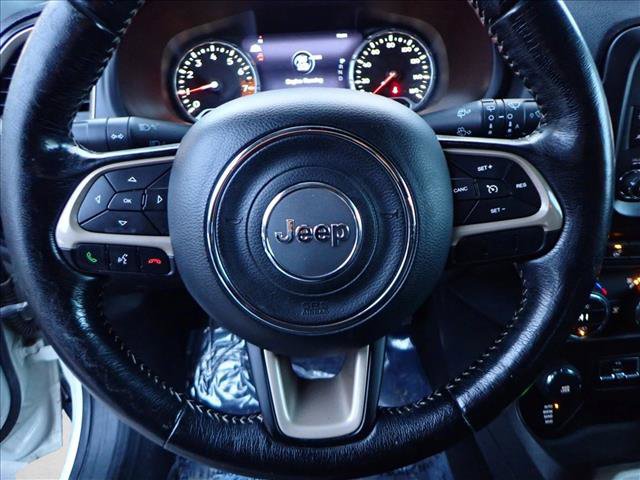 Used 2017 Jeep Renegade Limited image 14