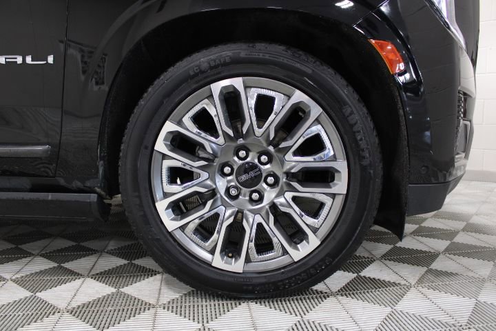 Used 2023 GMC Yukon Denali Ultimate image 45