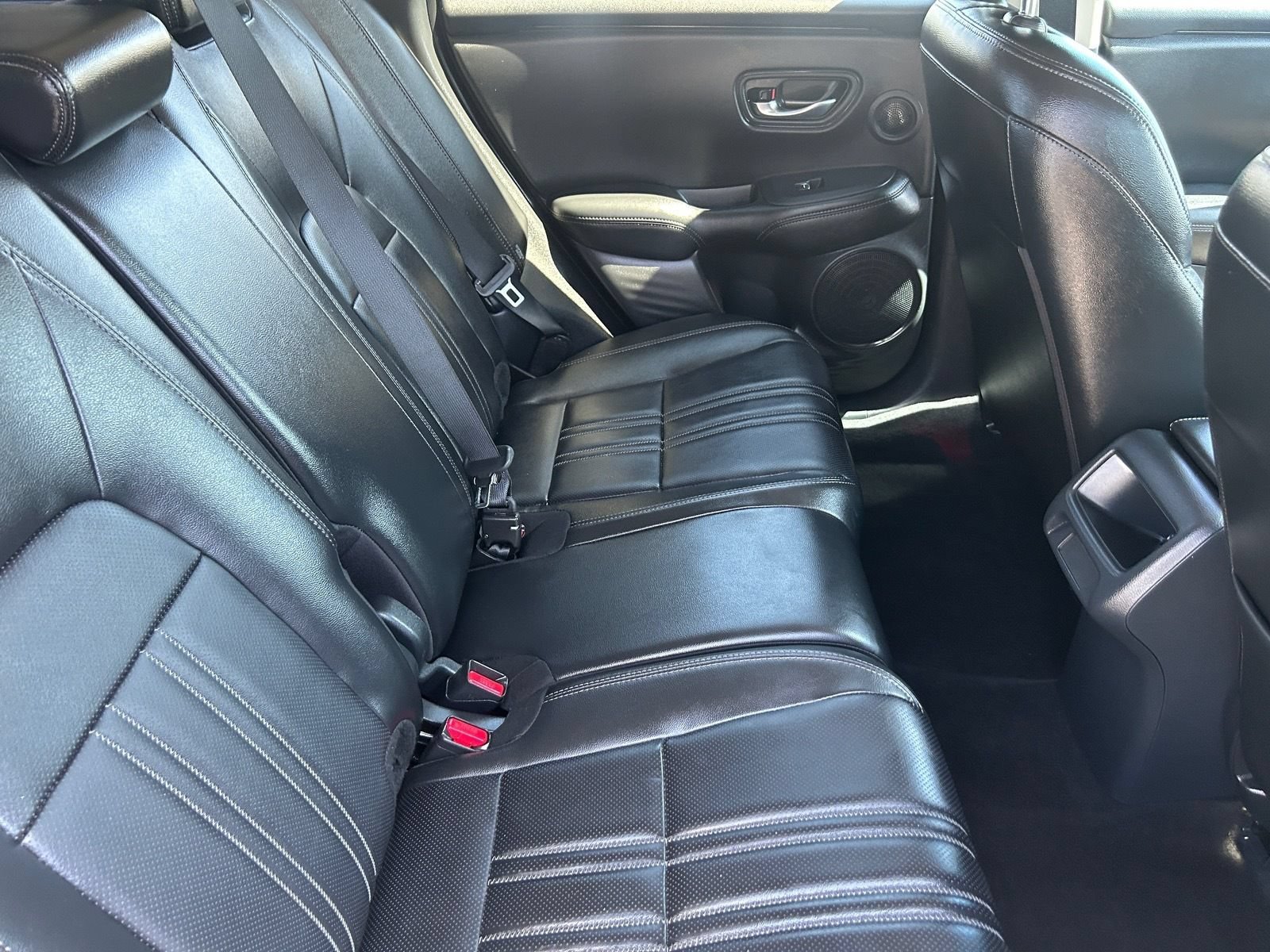 Used 2026 Honda HR-V EX-L image 15