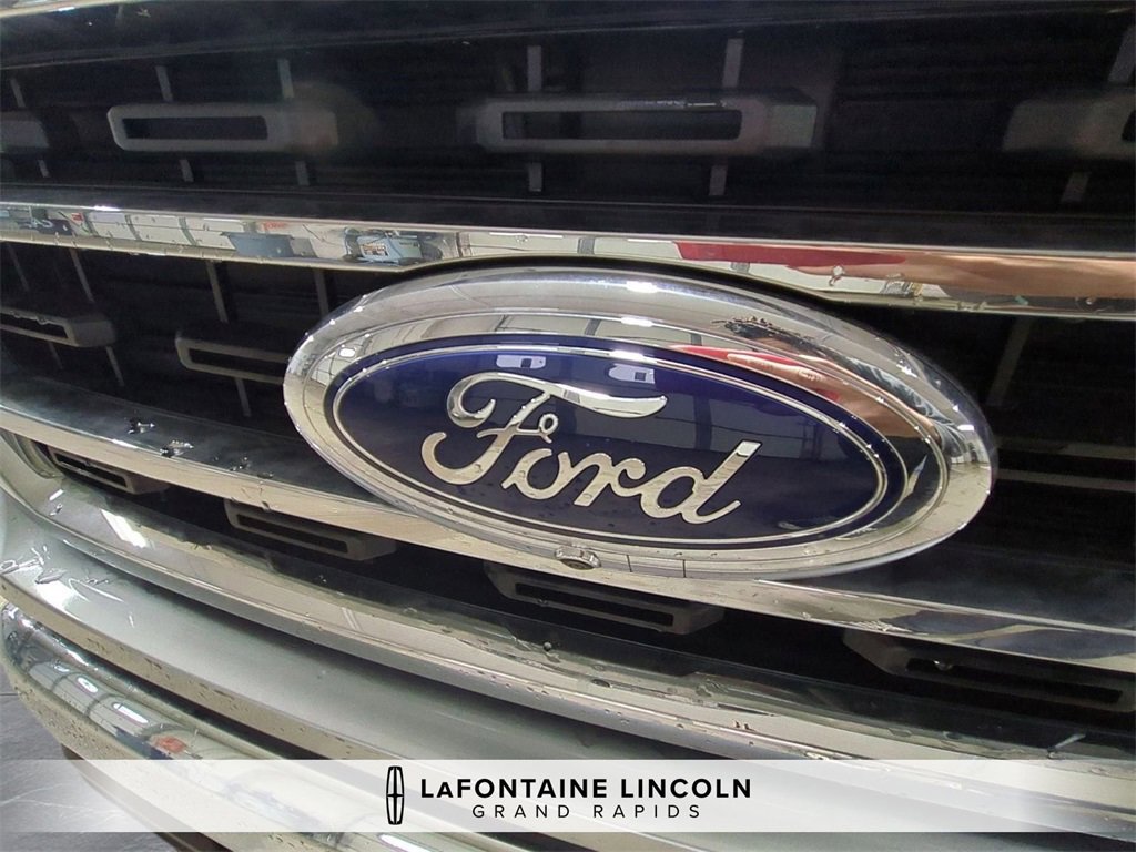 Used 2022 Ford F150 XLT w/ Equipment Group 302A High image 11