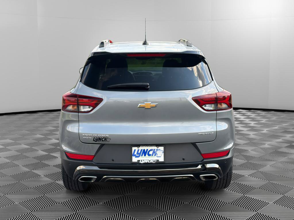 Used 2023 Chevrolet TrailBlazer ACTIV w/ Sun and Liftgate Package AWD/4WD image 3