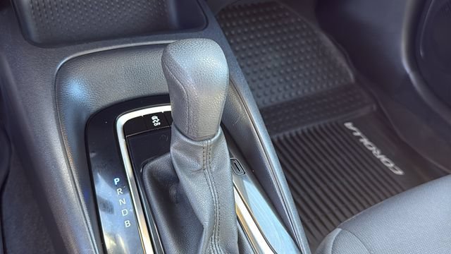 Used 2023 Toyota Corolla LE w/ Carpet Mat Package (TMS) FWD image 17