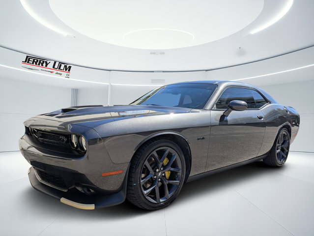 Certified 2023 Dodge Challenger R/T w/ Blacktop Package RWD image 7