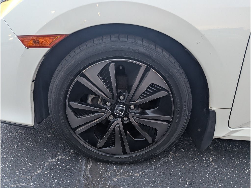 Used 2018 Honda Civic EX image 8