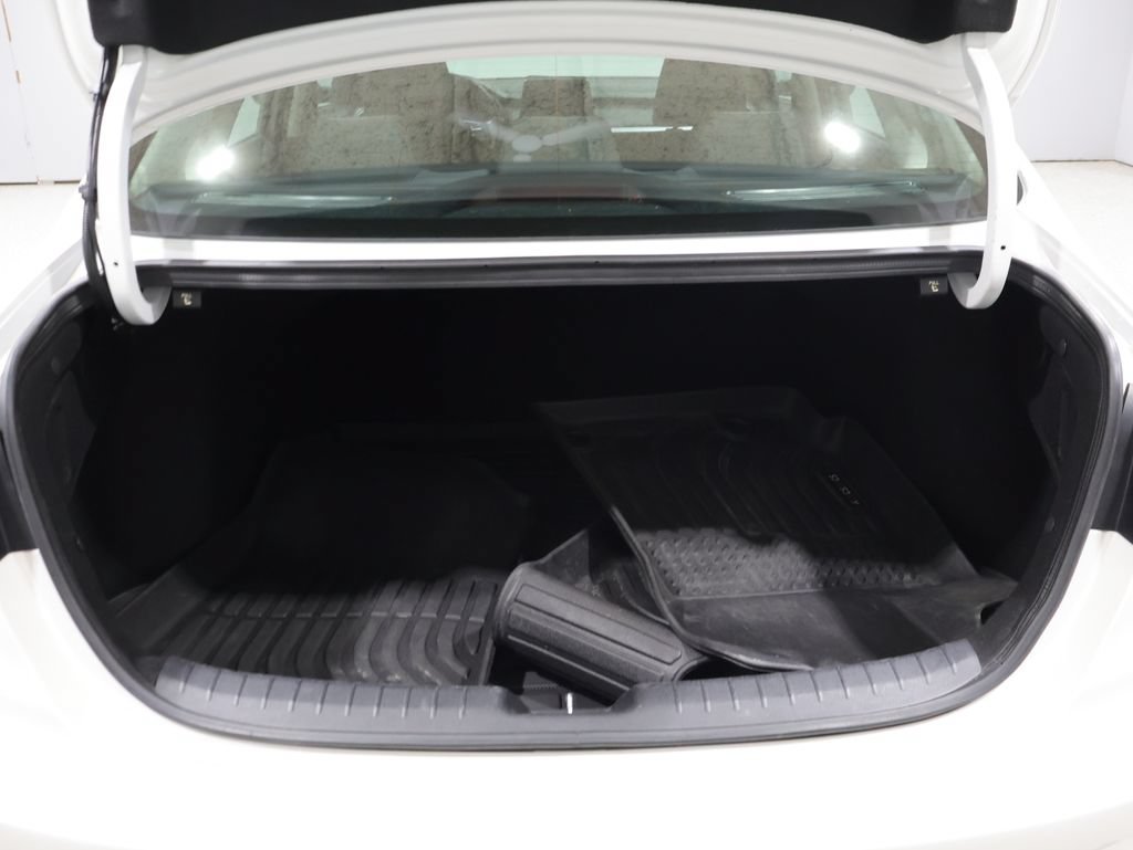 Used 2024 Kia Forte LXS FWD image 4
