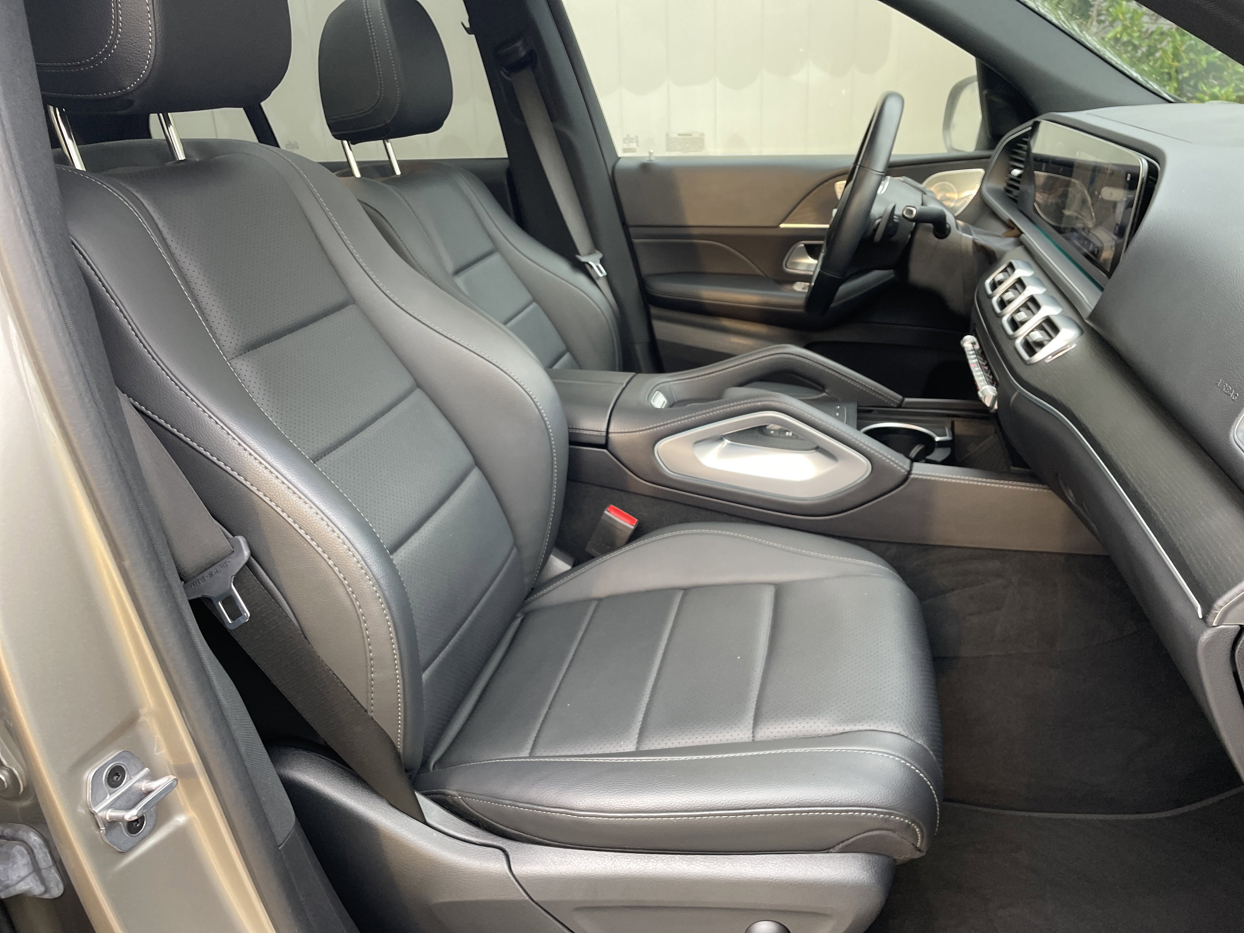 Used 2023 Mercedes-Benz GLE 350 4MATIC image 48