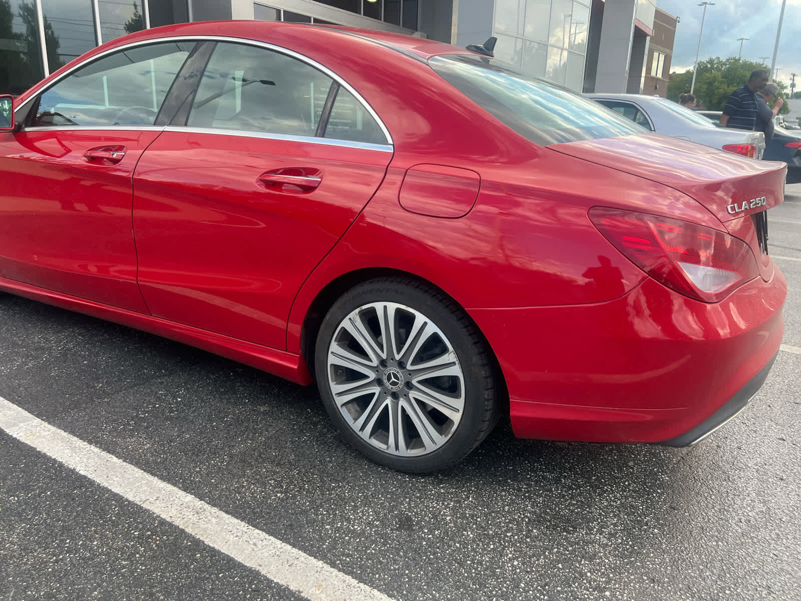 Used 2018 Mercedes-Benz CLA 250 4MATIC image 3