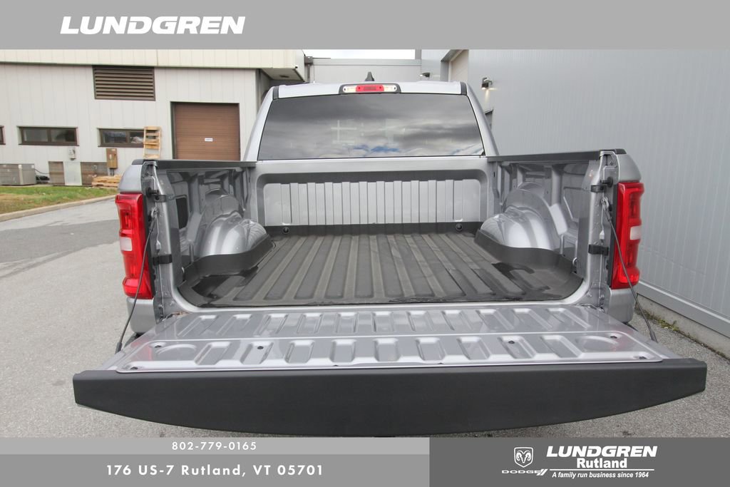 Used 2025 RAM 1500 Big Horn AWD/4WD image 38