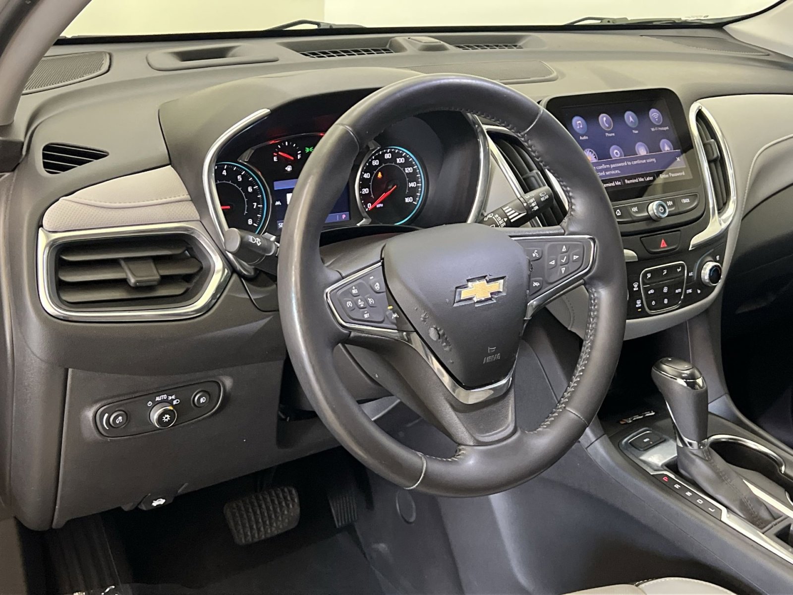 Used 2021 Chevrolet Equinox Premier image 14