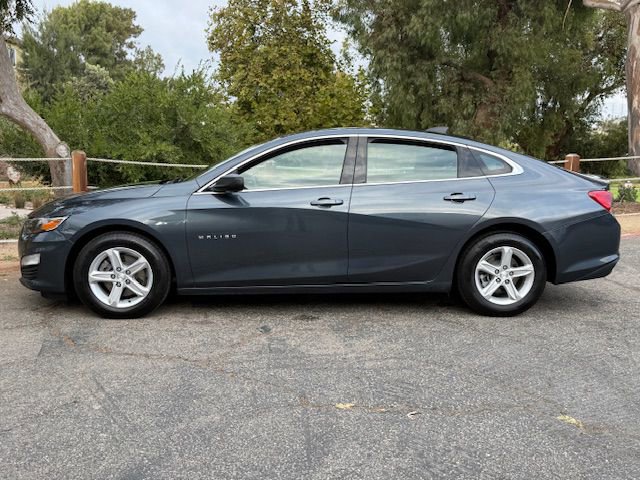 Used 2020 Chevrolet Malibu LS image 3