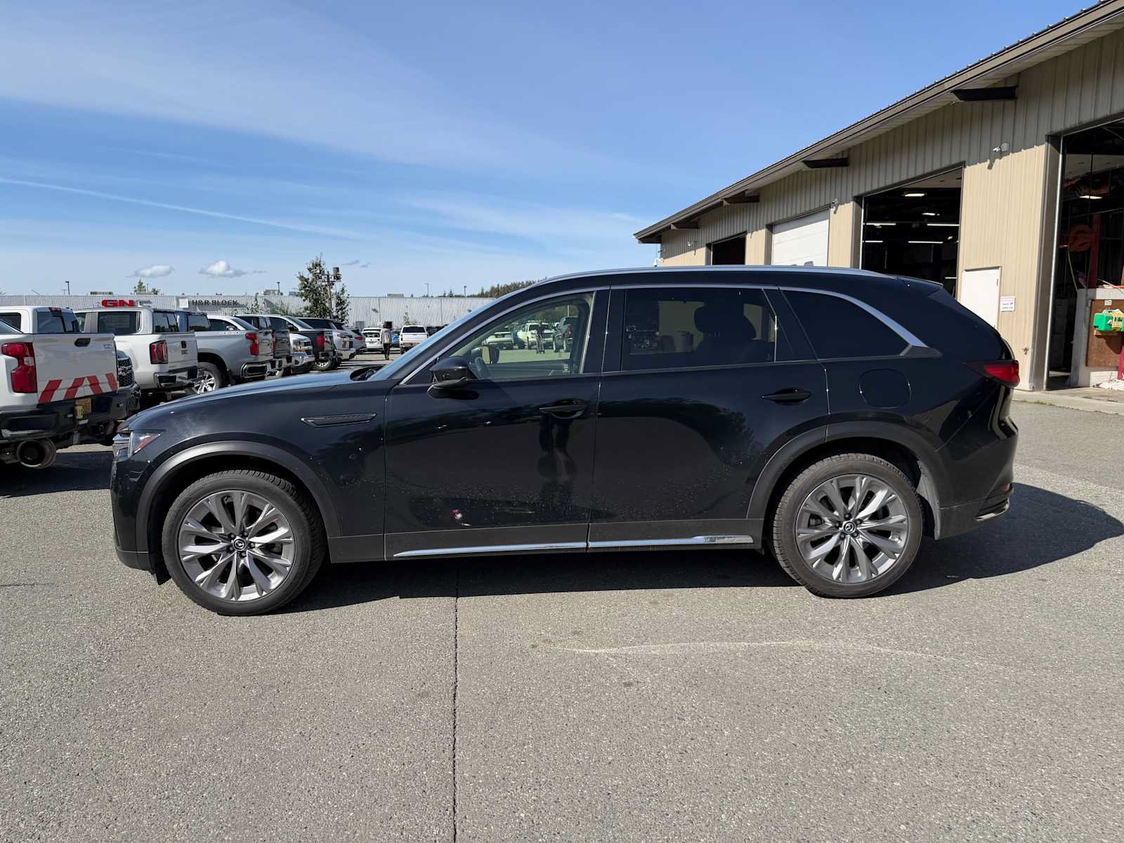 Used 2024 MAZDA CX-90 3.3 Turbo w/ Premium Package AWD/4WD image 2