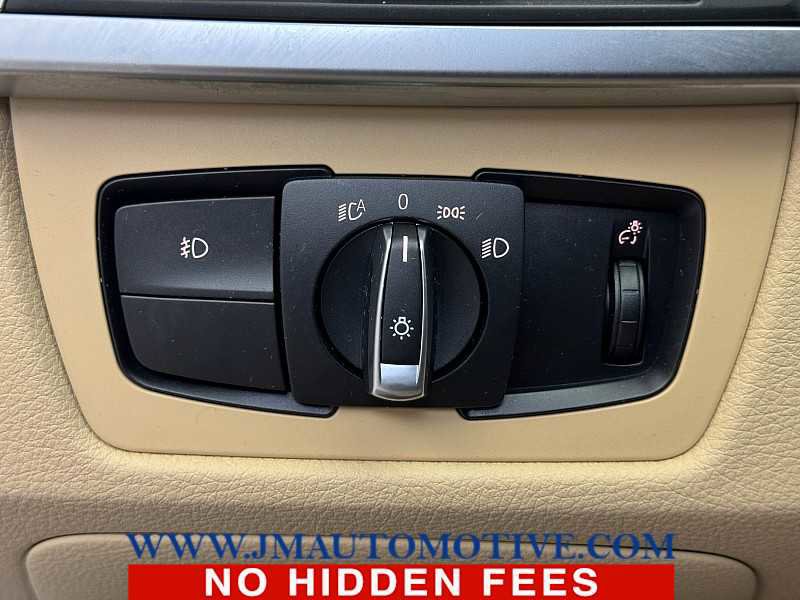 Used 2017 BMW 330i xDrive Sedan image 33