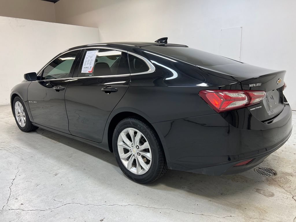 Used 2020 Chevrolet Malibu LT FWD image 11