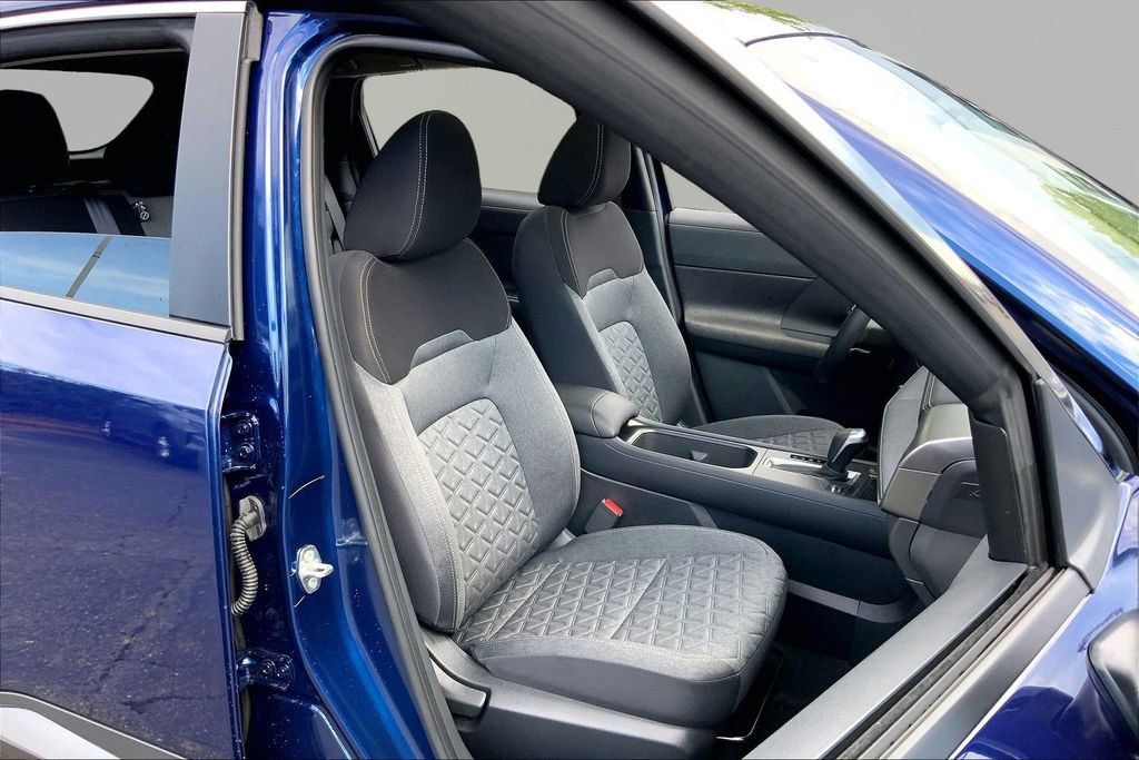 Used 2026 Nissan Kicks SV w/ SV Premium Package FWD image 20
