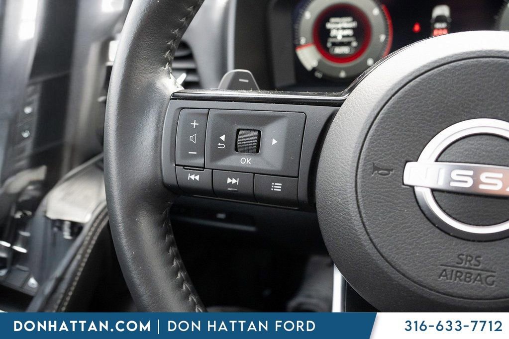 Used 2023 Nissan Rogue Platinum w/ Platinum Premium Package image 12