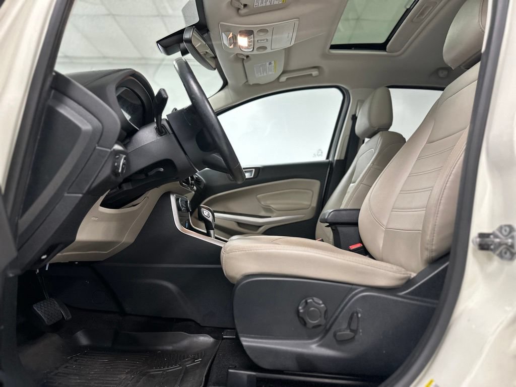 Used 2021 Ford EcoSport Titanium w/ Interior Protection Package FWD image 18