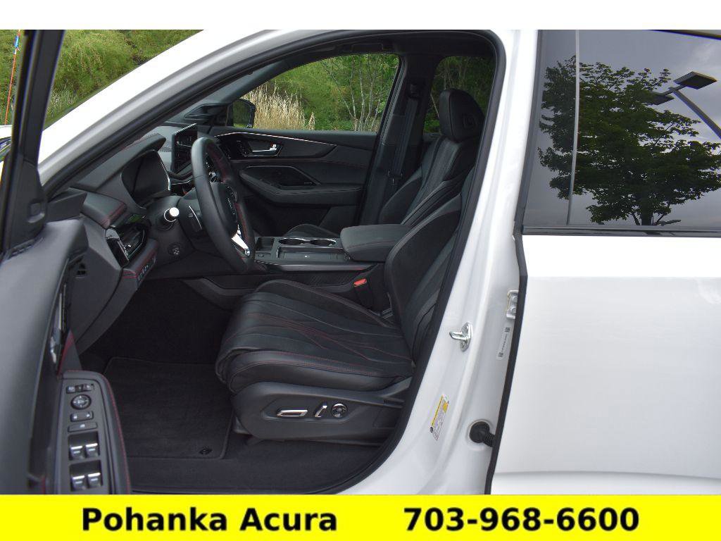 Used 2025 Acura MDX Type S AWD/4WD image 29