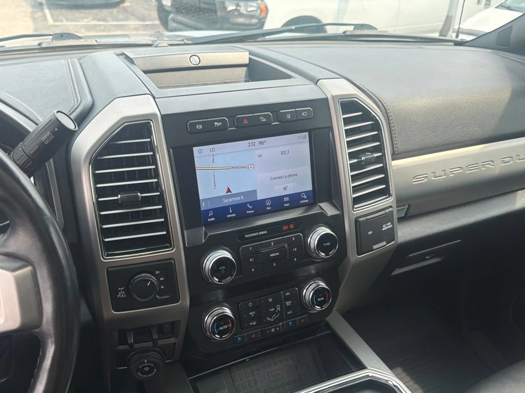 Used 2021 Ford F350 Platinum w/ Tremor Off-Road Package AWD/4WD image 15