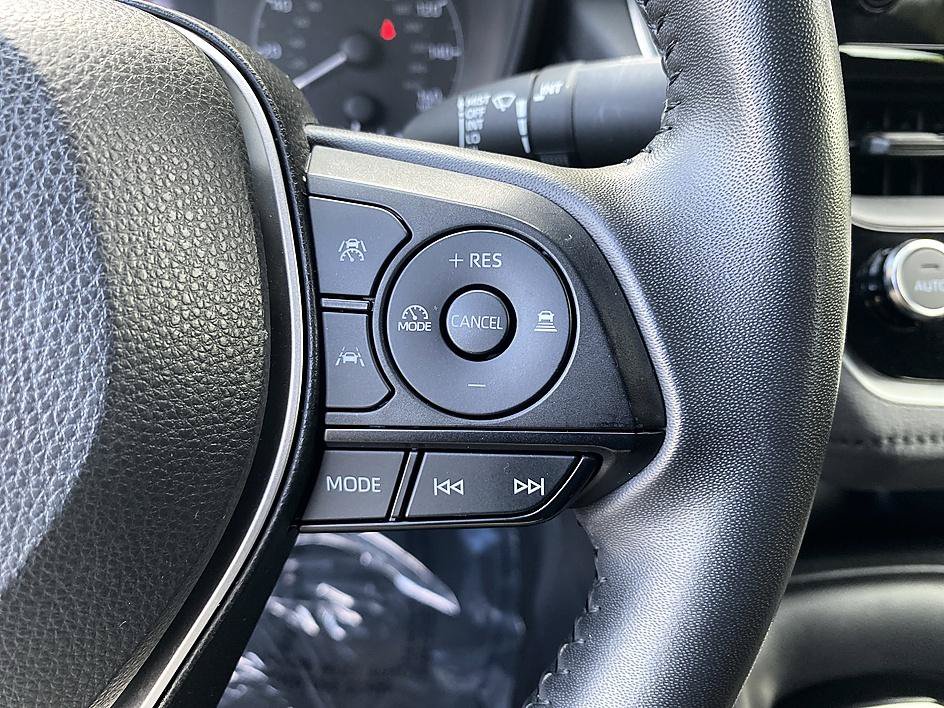 Certified 2023 Toyota Corolla SE FWD image 15