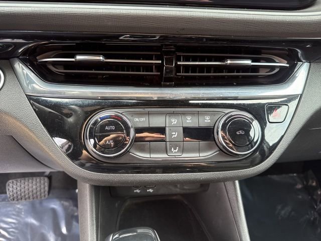 Used 2025 Buick Envista Sport Touring image 25