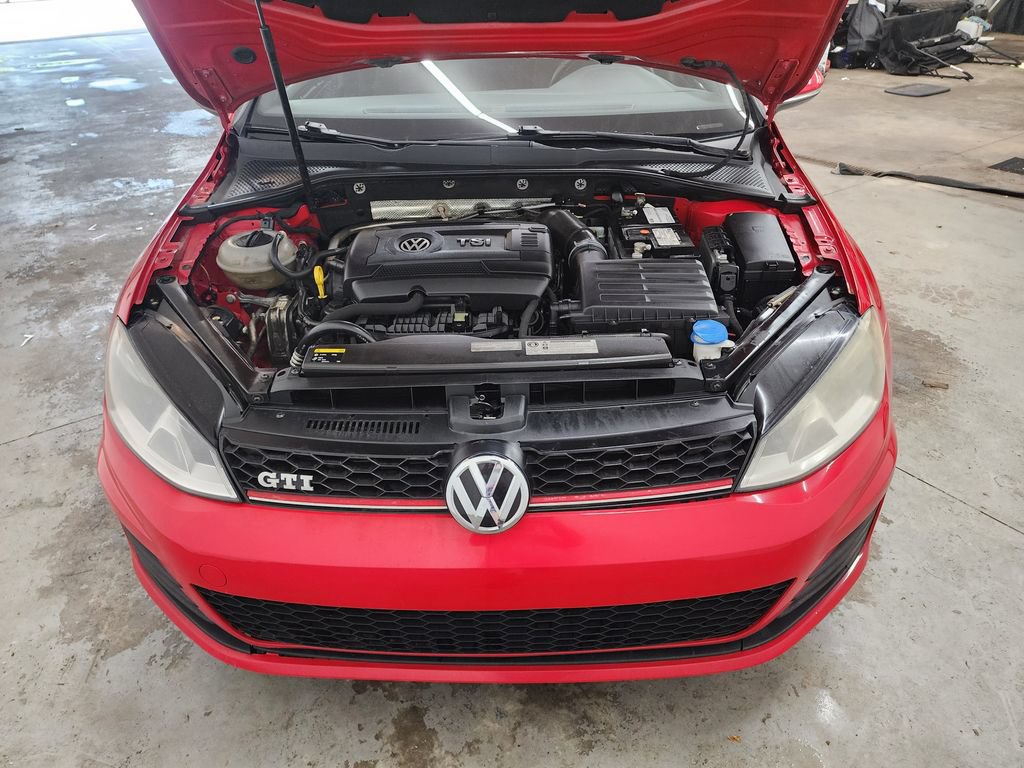 Used 2015 Volkswagen GTI S FWD image 30