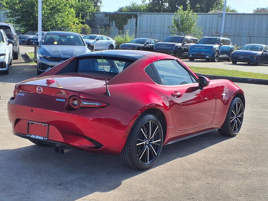 Used 2025 MAZDA MX-5 Miata RF Grand Touring RWD image 4