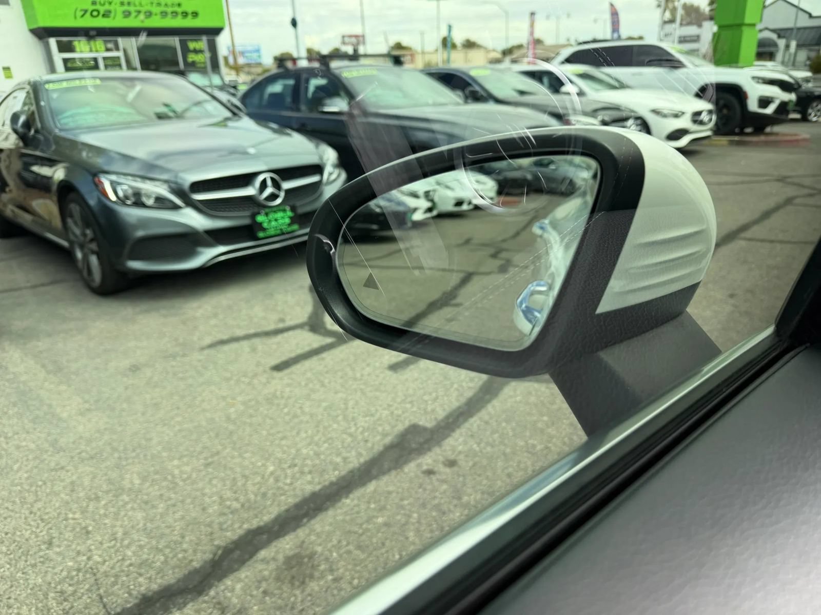 Used 2023 Mercedes-Benz CLA 250 w/ Premium Package image 25