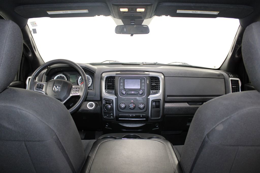 Used 2024 RAM 1500 Classic Warlock image 31