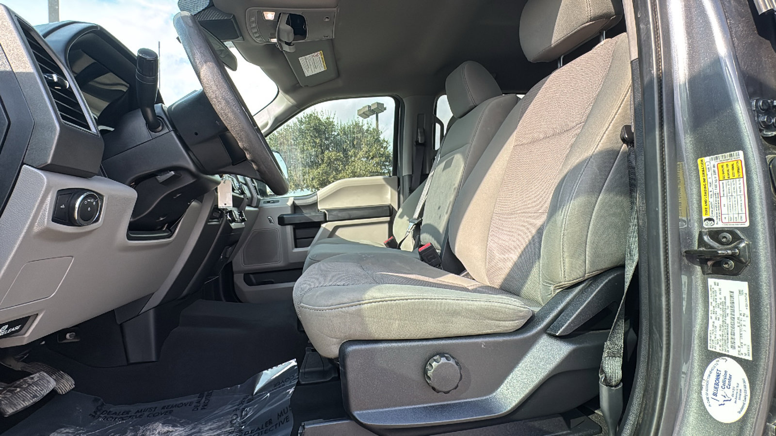 Used 2021 Ford F250 XL w/ STX Appearance Package image 9