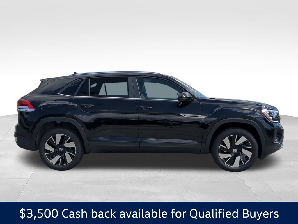 New 2026 Volkswagen Atlas Cross Sport SE FWD image 2