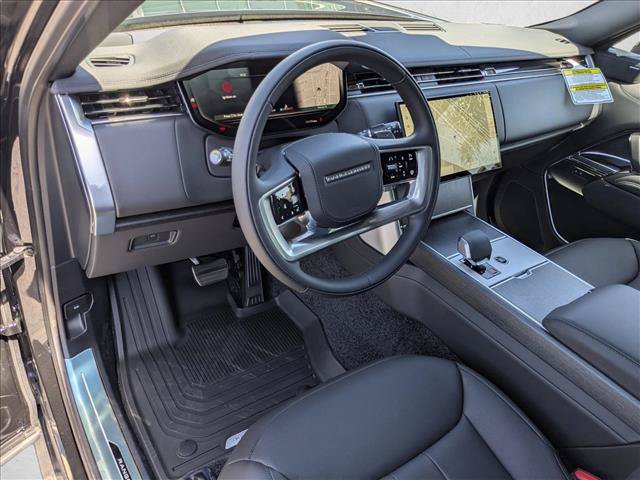New 2026 Land Rover Range Rover Long Wheelbase SE AWD/4WD image 3