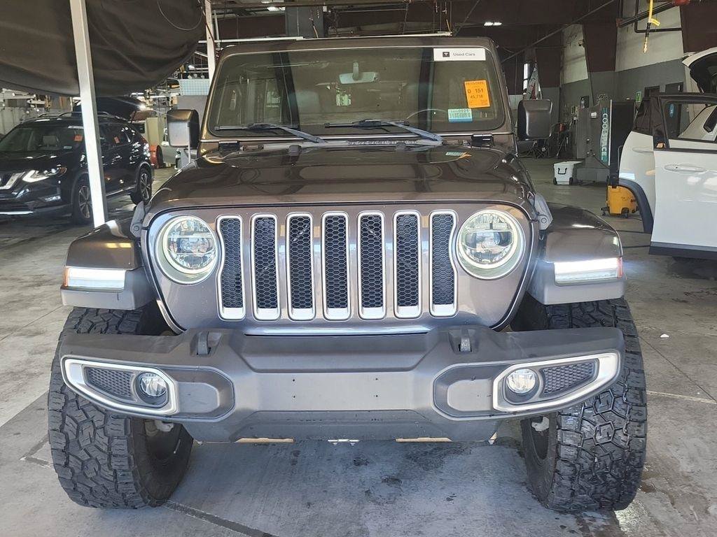 Used 2019 Jeep Wrangler Unlimited Sahara AWD/4WD image 2