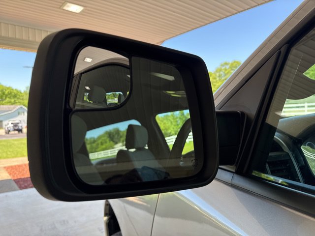 Used 2022 RAM 1500 Big Horn AWD/4WD image 34