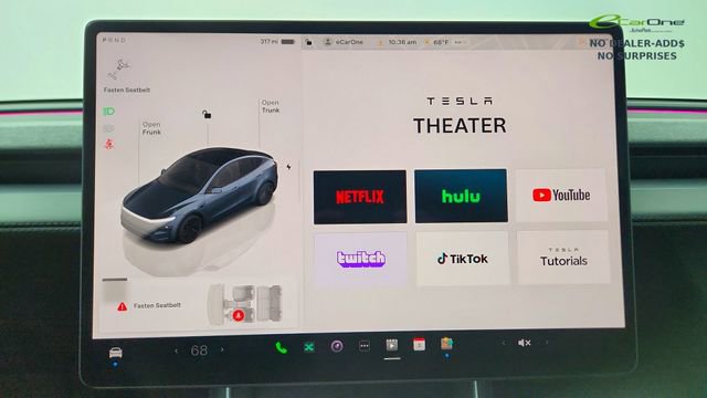 Used 2026 Tesla Model Y 2WD image 44