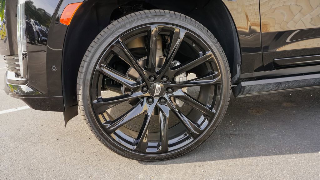 Certified 2024 Cadillac Escalade ESV Sport Platinum image 7