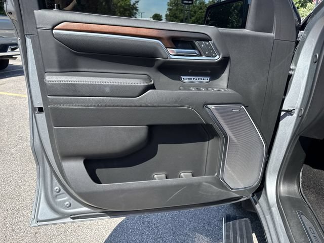 Used 2024 GMC Sierra 1500 Denali w/ Denali Reserve Package AWD/4WD image 23