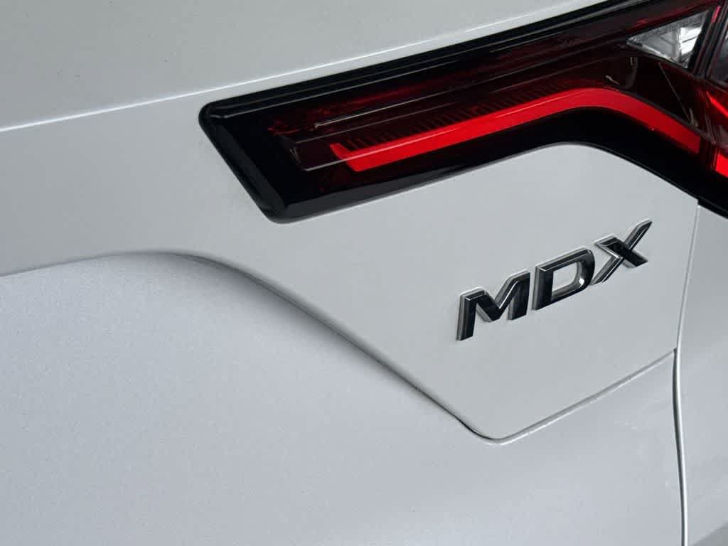 Certified 2025 Acura MDX FWD w/ Technology Package image 10