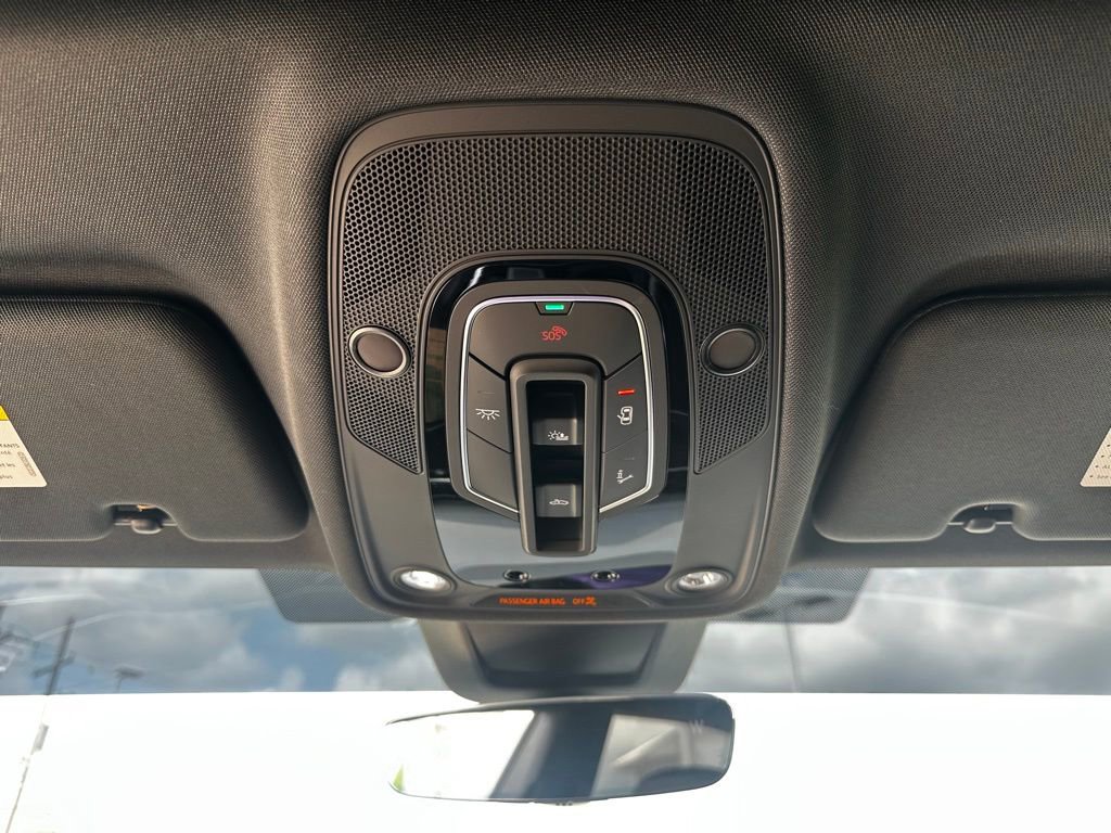 Used 2025 Audi Q8 Prestige AWD/4WD image 16