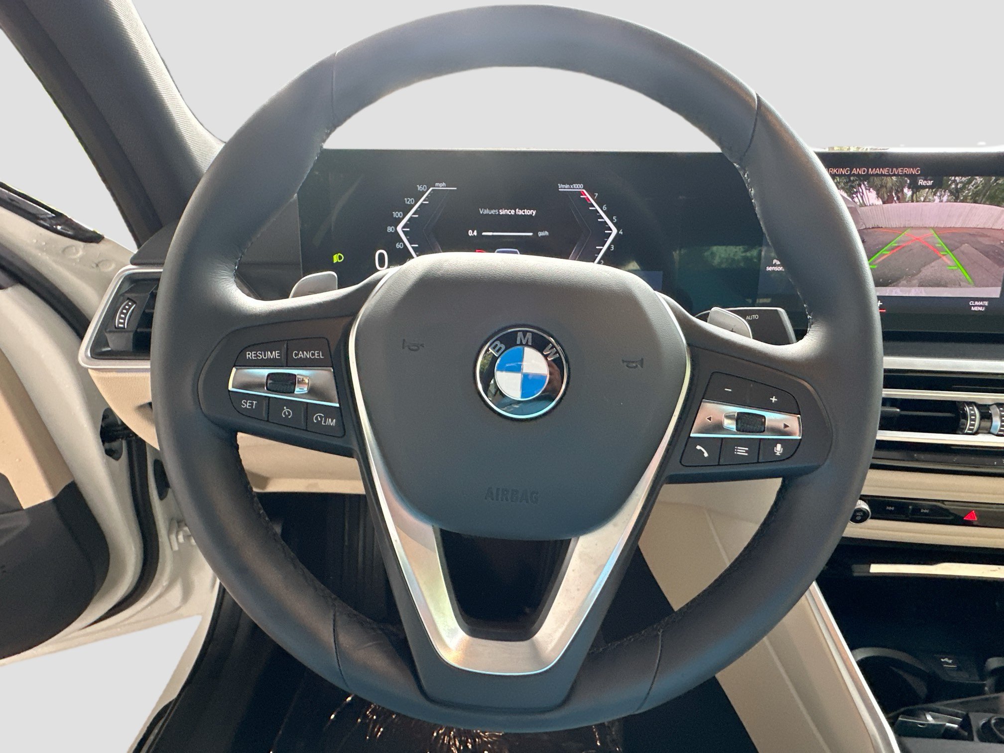 Certified 2024 BMW 330i Sedan w/ Convenience Package RWD image 11