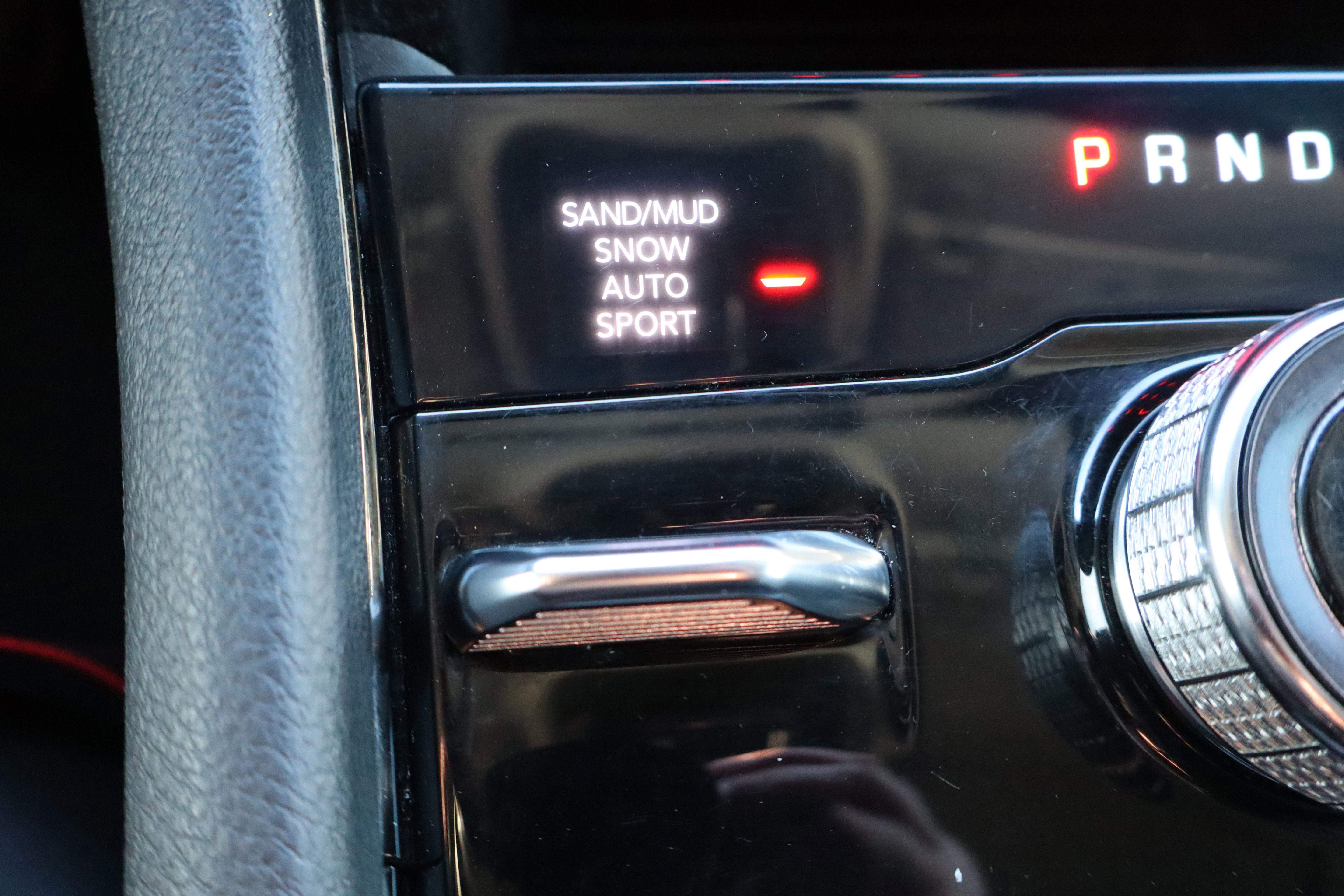 Used 2022 Jeep Grand Cherokee Limited image 26