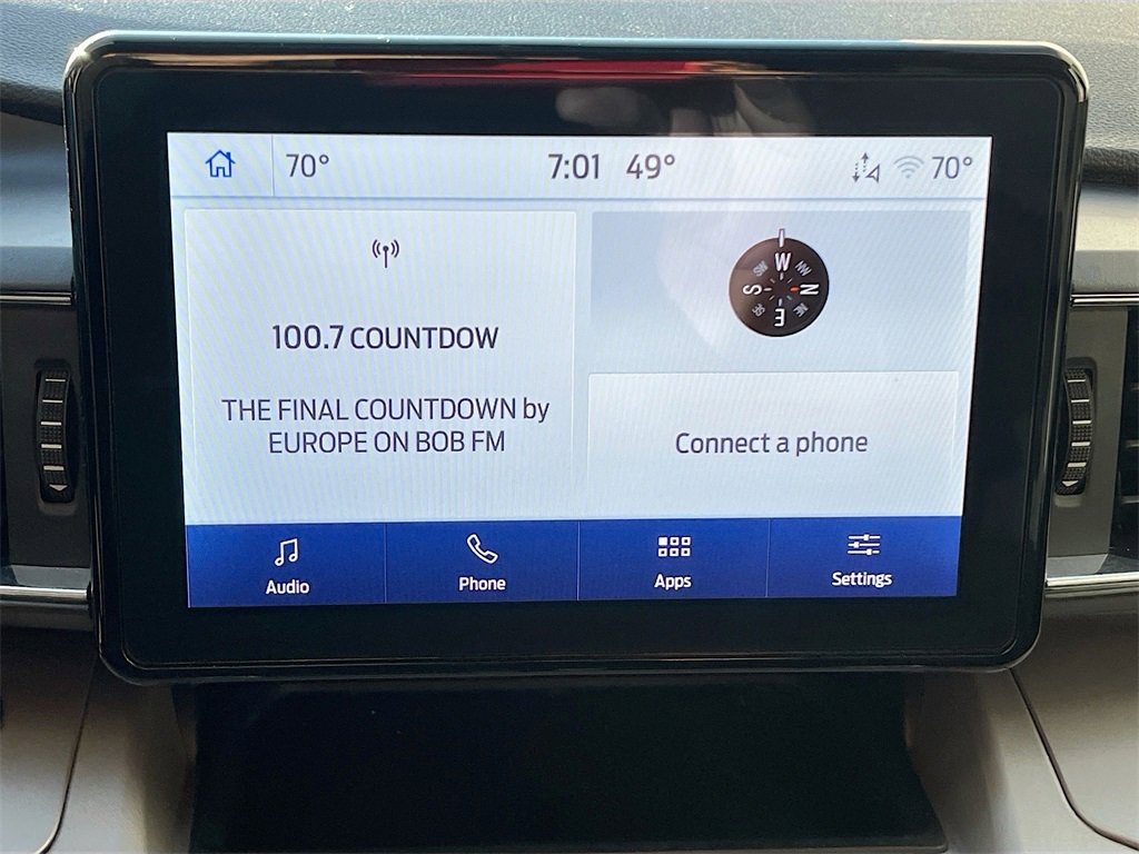 Used 2024 Ford Explorer XLT w/ Equipment Group 202A image 14