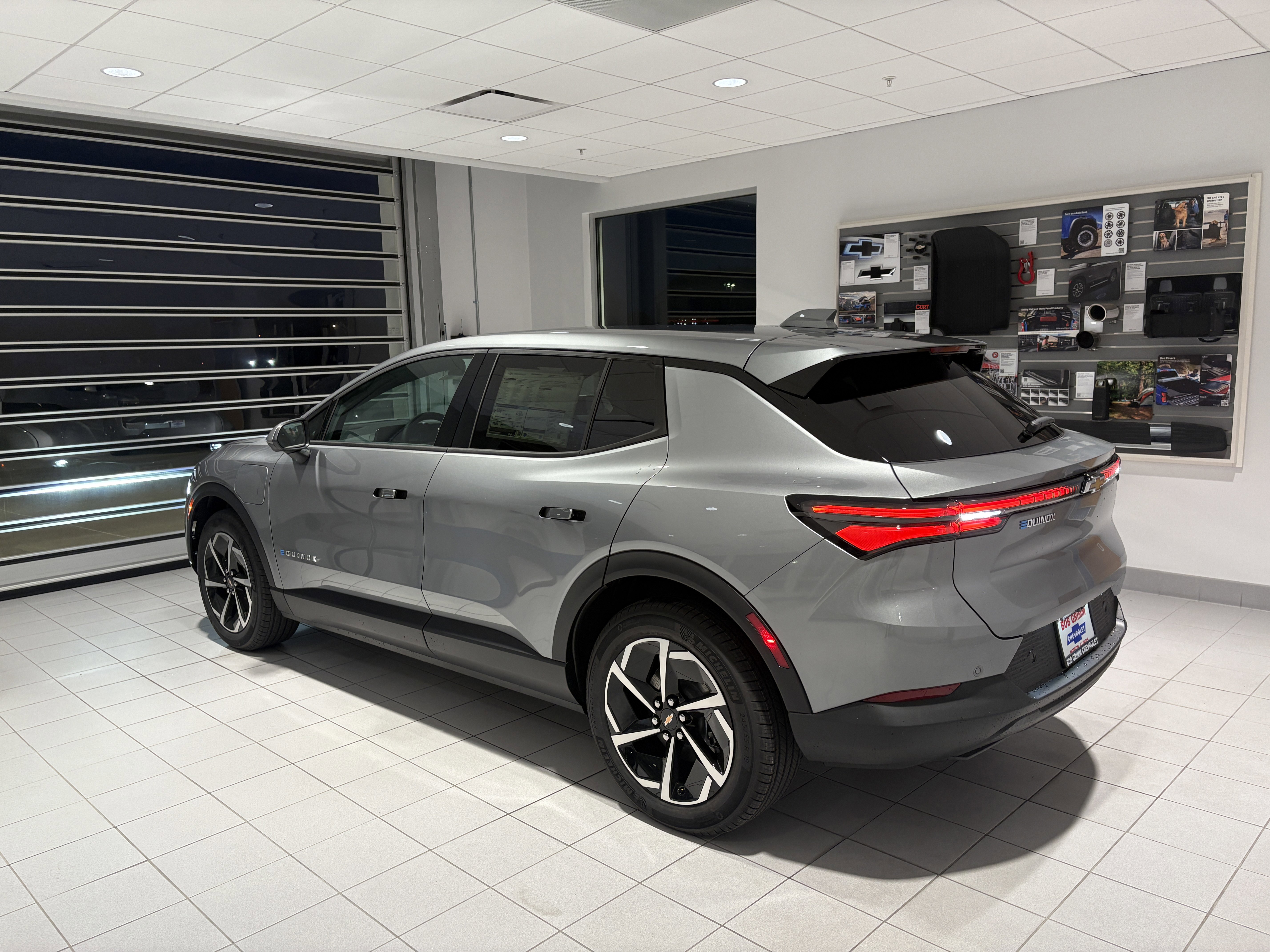 New 2026 Chevrolet Equinox EV LT image 3