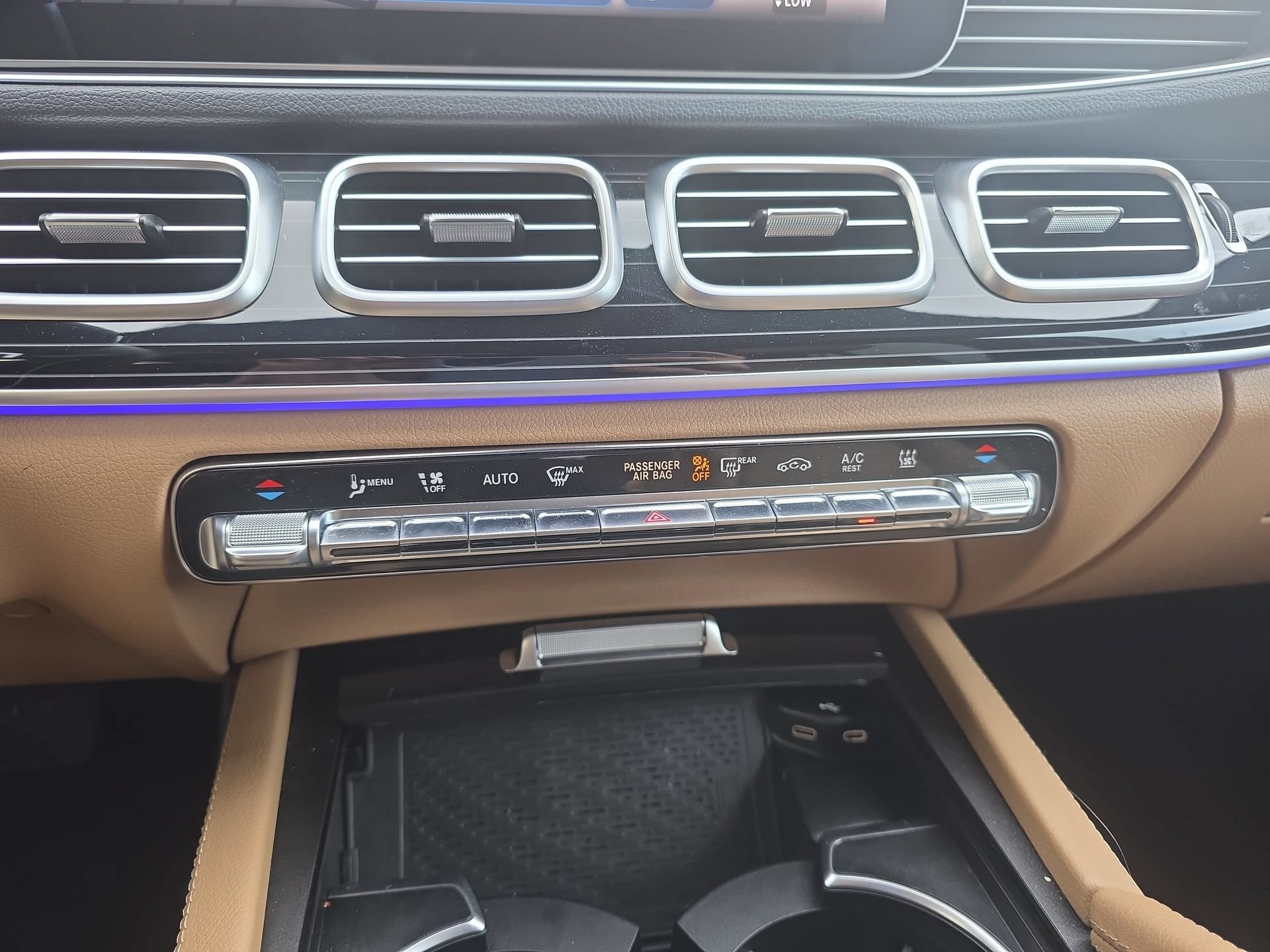 Certified 2024 Mercedes-Benz GLE 450e 4MATIC image 24
