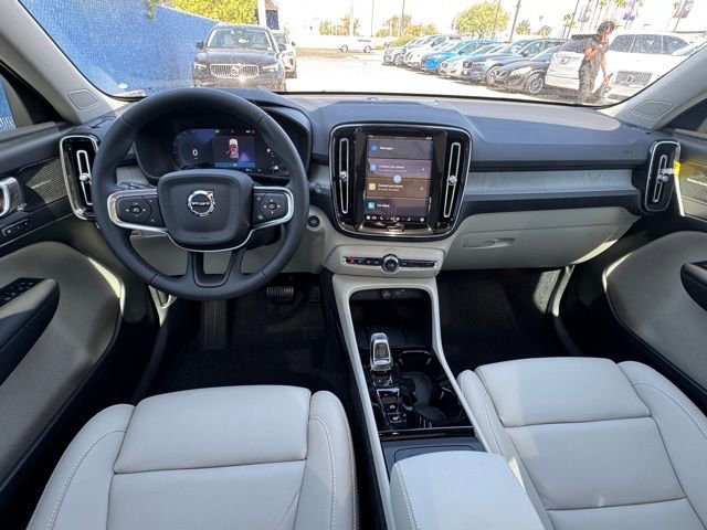 New 2025 Volvo XC40 B5 Ultra w/ Protection Package image 23